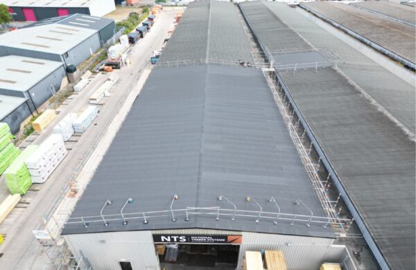warehouse roofing contractor