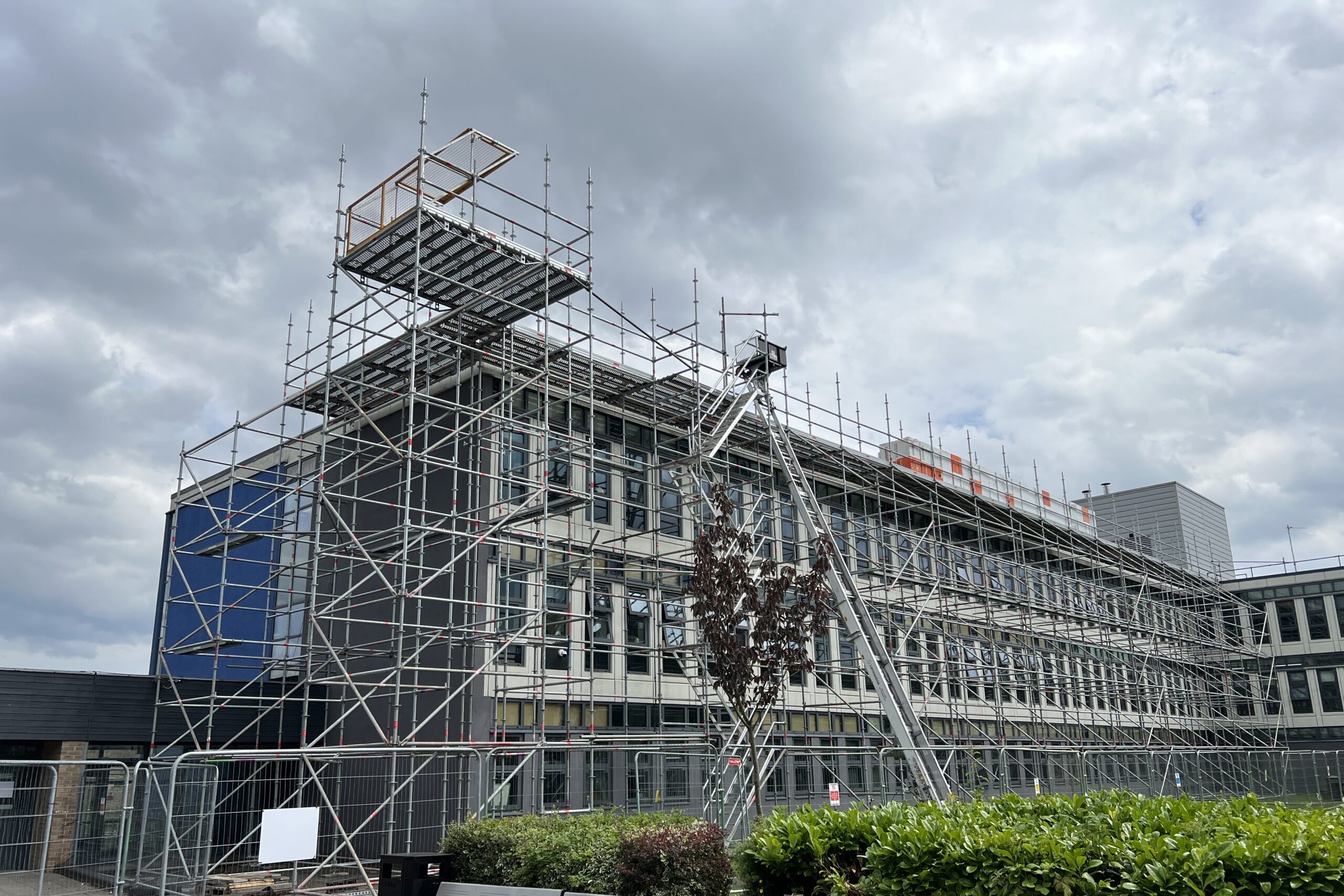 Minimising Business Disruptions During Commercial Roofing Projects