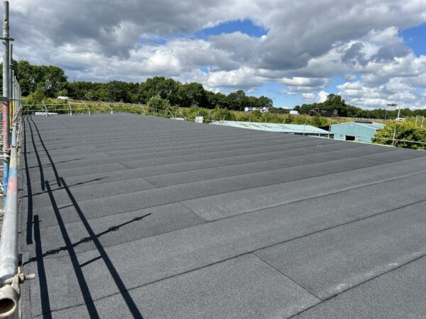 Industrial roofing contractors