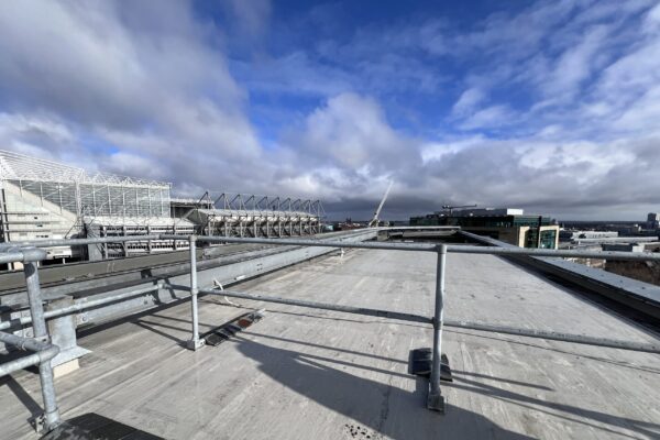 commercial roof contractors